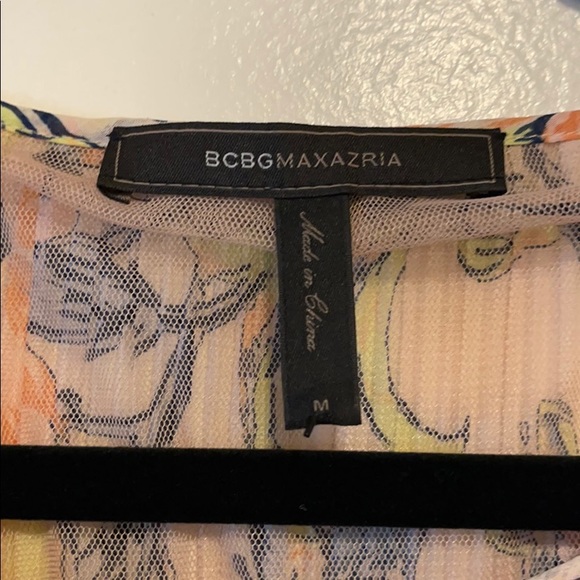BCBGMaxAzria Peach Pleated Floral Fress - Picture 2 of 10